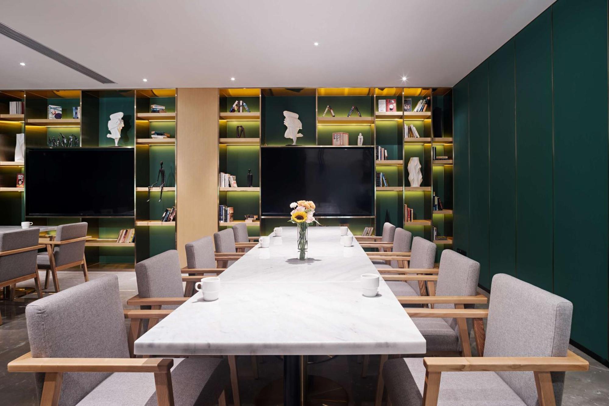 Hilton Garden Inn Chengdu Kuanzhai Alley Εξωτερικό φωτογραφία